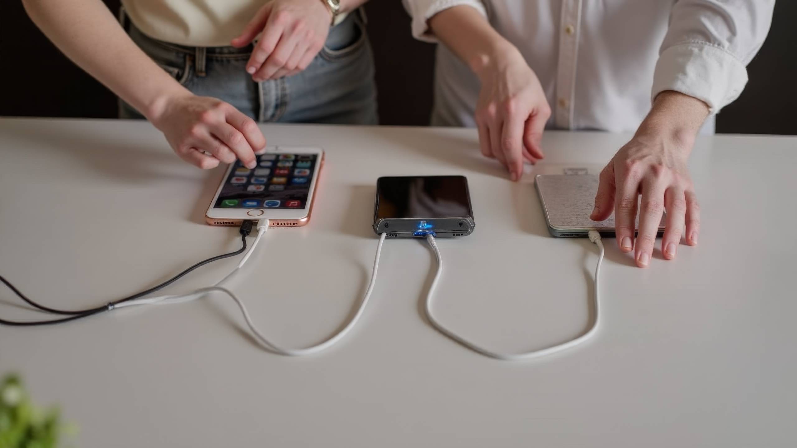 Professional contact service